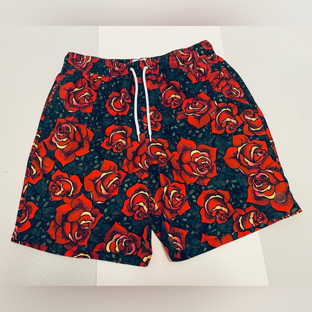 EMPYRE Ollie Rose Shorts, size S